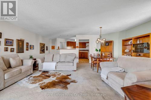 803 - 22 Marilyn Drive, Guelph (Riverside Park), ON - Indoor Photo Showing Living Room