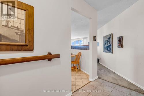 803 - 22 Marilyn Drive, Guelph (Riverside Park), ON - Indoor Photo Showing Other Room