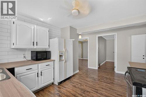 453 21St Street E, Prince Albert, SK - Indoor Photo Showing Kitchen
