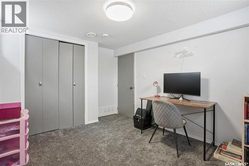 2266 Quebec Street, Regina, SK - Indoor Photo Showing Office