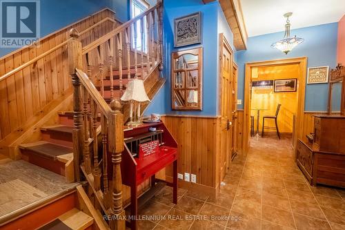 830 Muskoka Road S, Gravenhurst, ON 