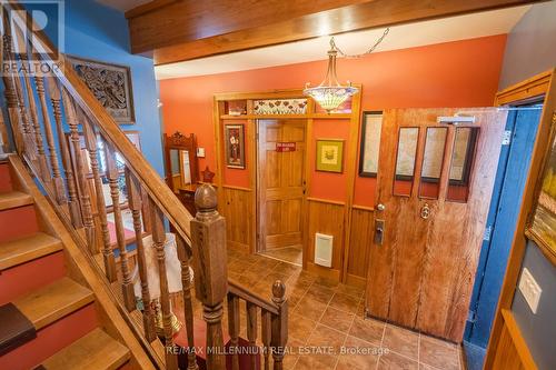 830 Muskoka Road S, Gravenhurst, ON 