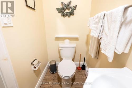 830 Muskoka Road S, Gravenhurst, ON 