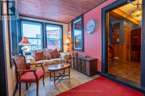 830 Muskoka Road S, Gravenhurst, ON 