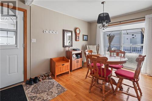 53 Walcot Street, Little Current, ON - Indoor Photo Showing Dining Room