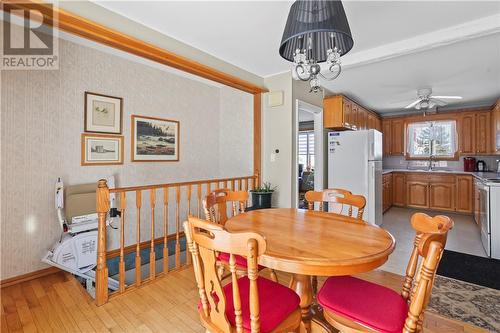 53 Walcot Street, Little Current, ON - Indoor Photo Showing Dining Room