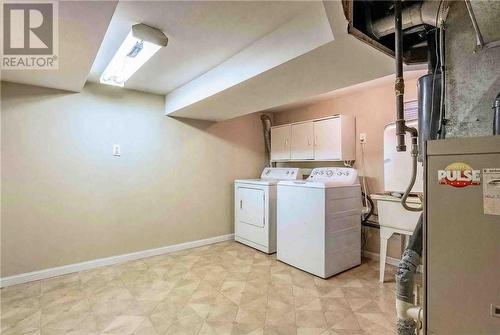 29 Kelly Street, Capreol, ON - Indoor Photo Showing Laundry Room