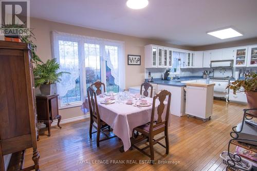 350 Cambray Road, Kawartha Lakes (Fenelon), ON - Indoor Photo Showing Dining Room