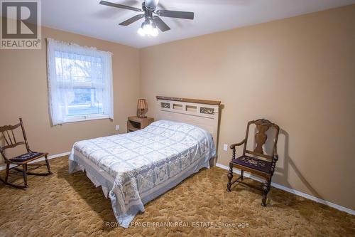 350 Cambray Road, Kawartha Lakes (Fenelon), ON - Indoor Photo Showing Bedroom