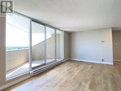 804 - 1105 Jalna Boulevard, London South (South X), ON - Indoor Photo Showing Other Room