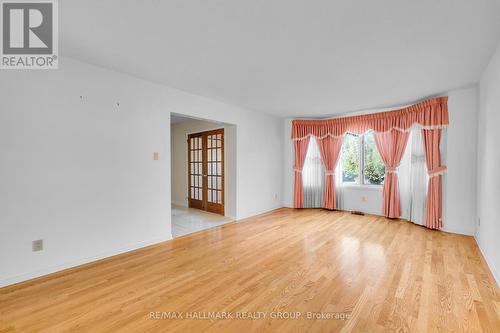 1396 Larose Avenue, Ottawa, ON - Indoor Photo Showing Other Room