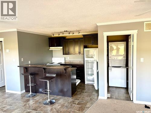 322 James Street, Esterhazy, SK - Indoor Photo Showing Kitchen