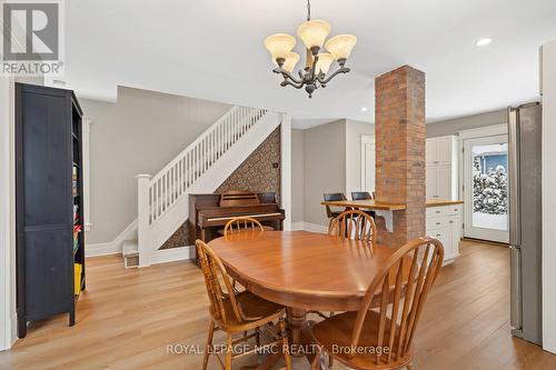 Heading up - 76 Henry Street, St. Catharines (Downtown), ON - Indoor Photo Showing Dining Room