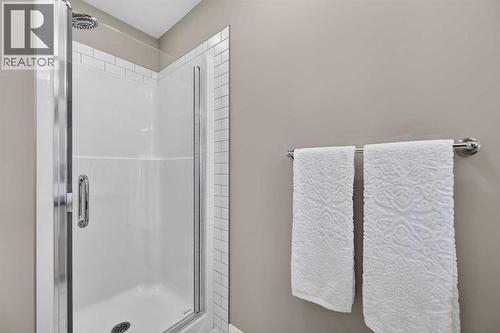 93 Silverado Bank Circle Sw, Calgary, AB - Indoor Photo Showing Bathroom
