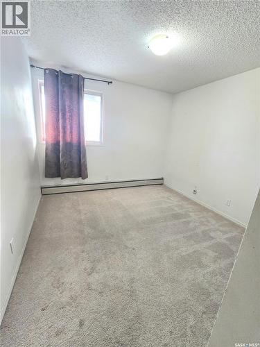 318 3308 33Rd Street W, Saskatoon, SK - Indoor Photo Showing Other Room
