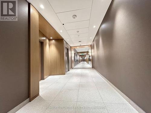 2219 - 585 Bloor Street E, Toronto, ON - Indoor Photo Showing Other Room