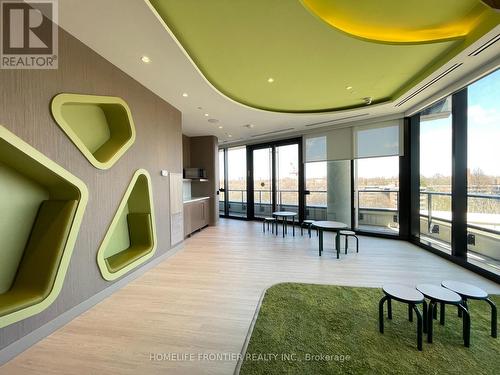 2219 - 585 Bloor Street E, Toronto, ON - Indoor Photo Showing Other Room