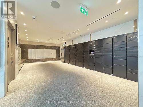 2219 - 585 Bloor Street E, Toronto, ON - Indoor Photo Showing Other Room