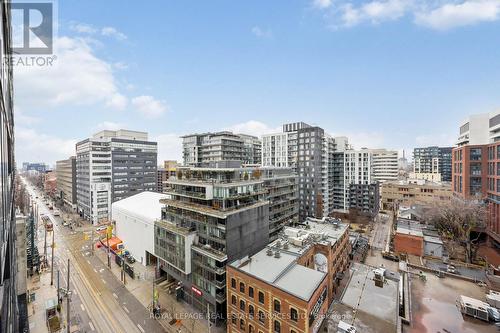 1128 - 629 King Street W, Toronto, ON - Outdoor With View