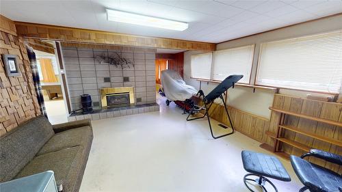 2600 7Th Street, Cranbrook, BC - Indoor With Fireplace