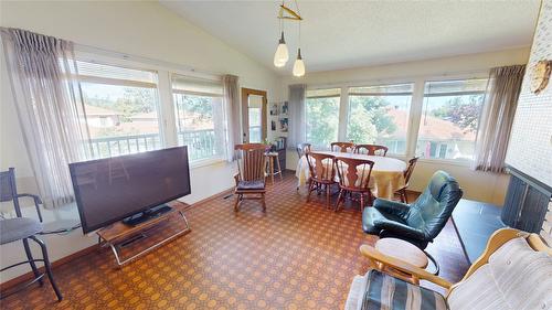 2600 7Th Street, Cranbrook, BC - Indoor