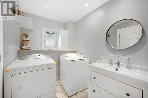 72 Havelock Street, Brockville, ON - Indoor Photo Showing Laundry Room