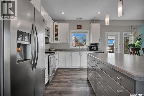 214 4Th Street, Hague, SK - Indoor Photo Showing Kitchen With Double Sink