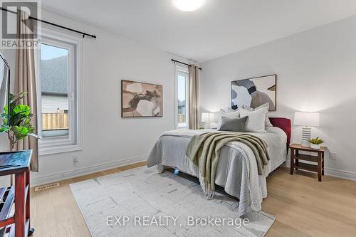 4242 Village Creek Drive, Fort Erie (Stevensville), ON - Indoor Photo Showing Bedroom