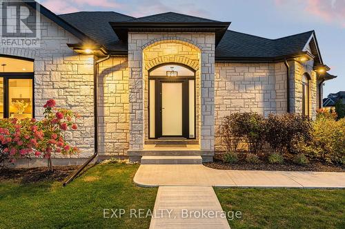 4242 Village Creek Drive, Fort Erie (Stevensville), ON - Outdoor