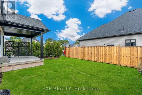 4242 Village Creek Drive, Fort Erie (Stevensville), ON - Outdoor