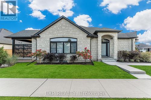 4242 Village Creek Drive, Fort Erie (Stevensville), ON - Outdoor With Deck Patio Veranda