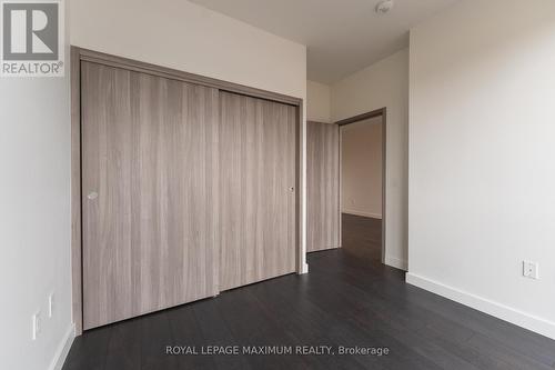 502 - 95 Mcmahon Drive, Toronto, ON - Indoor Photo Showing Other Room