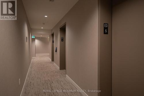 502 - 95 Mcmahon Drive, Toronto, ON - Indoor Photo Showing Other Room