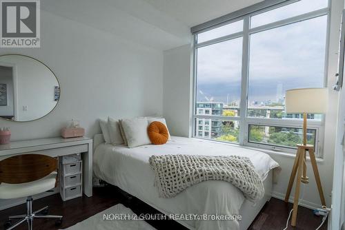 712 - 215 Fort York Boulevard, Toronto, ON - Indoor Photo Showing Bedroom