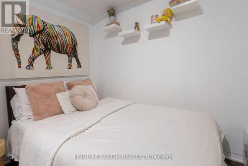 712 - 215 Fort York Boulevard, Toronto, ON - Indoor Photo Showing Bedroom