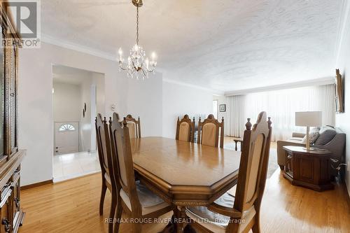 224 Fairglen Avenue, Toronto, ON - Indoor Photo Showing Dining Room