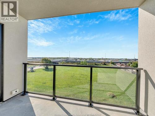 4785 Walker Road Unit# 604, Windsor, ON - Outdoor With Balcony With View