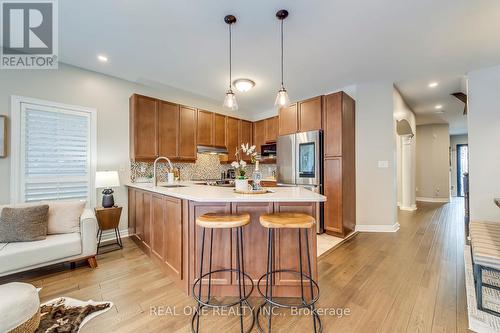 1247 Agram Drive, Oakville, ON - Indoor Photo Showing Kitchen With Upgraded Kitchen