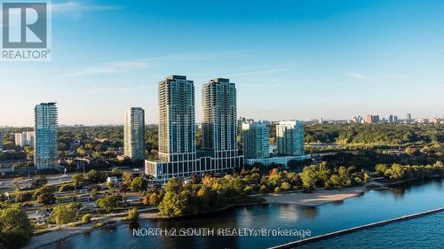 3205 - 1928 LAKESHORE BOULEVARD  Toronto, ON M6S 0B1