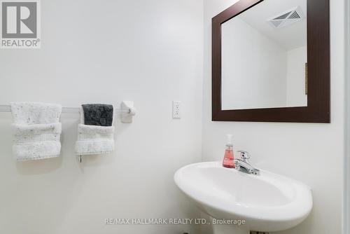 113 - 20 Foundry Avenue, Toronto, ON - Indoor Photo Showing Bathroom