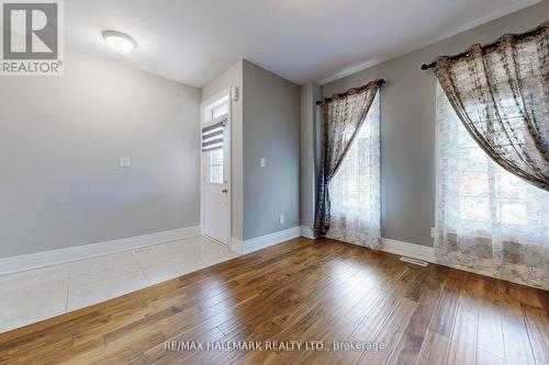 61 Mcisaac Drive, Springwater, ON - Indoor Photo Showing Other Room