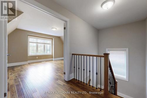 61 Mcisaac Drive, Springwater, ON - Indoor Photo Showing Other Room