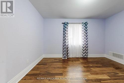 61 Mcisaac Drive, Springwater, ON - Indoor Photo Showing Other Room