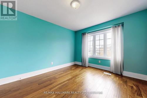 61 Mcisaac Drive, Springwater, ON - Indoor Photo Showing Other Room