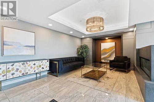 222 - 5055 Greenlane Road, Lincoln, ON - Indoor With Fireplace