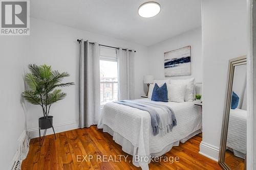 4 Madison Avenue, Hamilton, ON - Indoor Photo Showing Bedroom