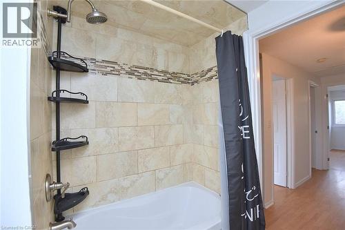 1564 Garth Street Unit# 30A, Hamilton, ON - Indoor Photo Showing Bathroom