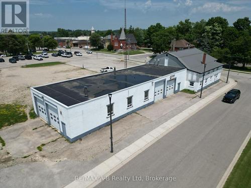 15 Mill Street E, Perth East (Milverton), ON 