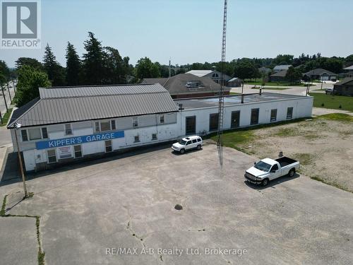 15 Mill Street E, Perth East (Milverton), ON 