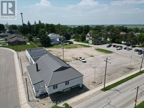 15 Mill Street E, Perth East (Milverton), ON 